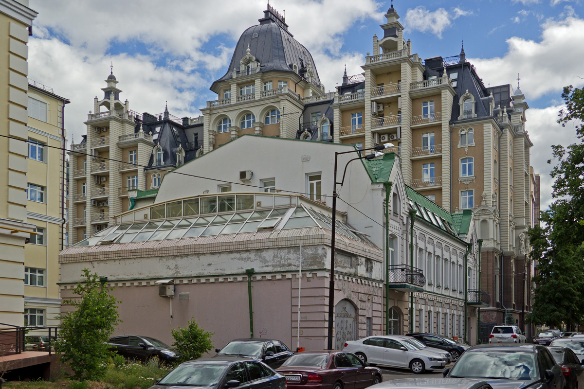 Казань, Улица Тельмана, 18