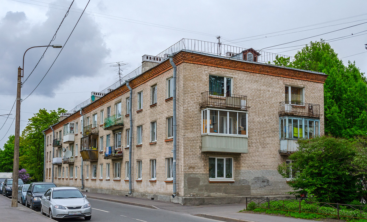 Стрельна, Орловская улица, 1
