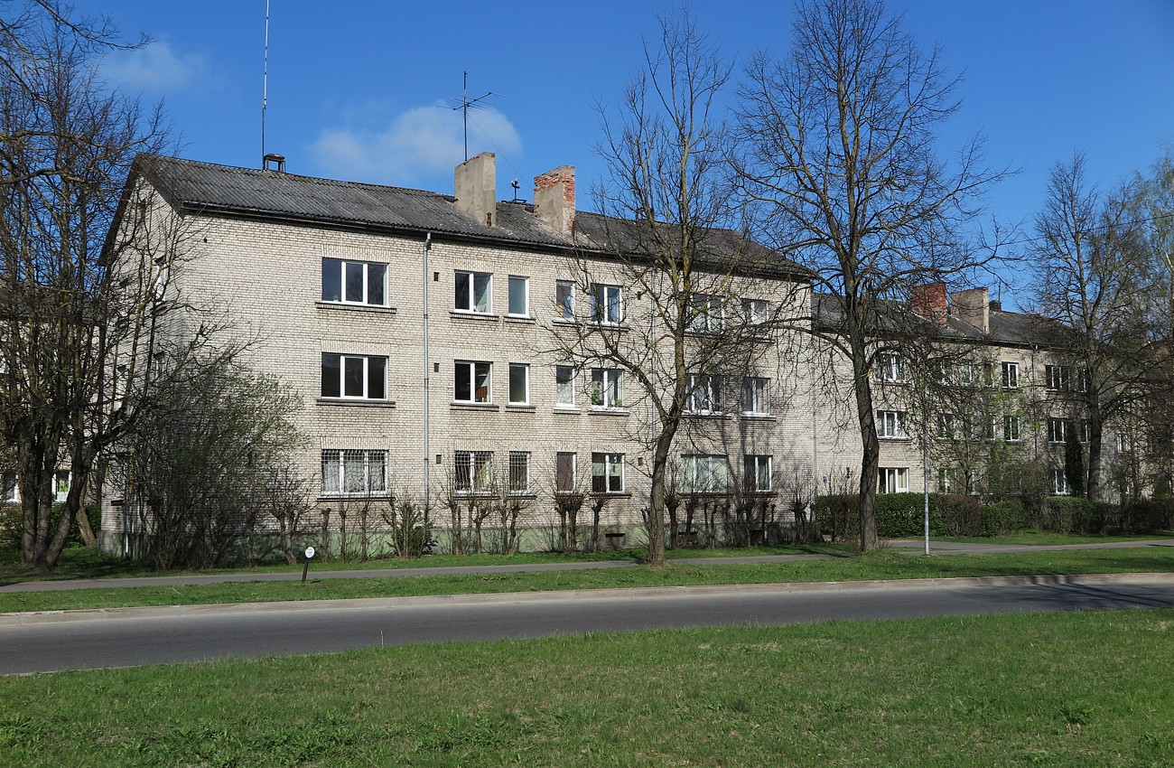 Рига, Valdeķu iela, 13 k. 2; Valdeķu iela, 13 k. 1