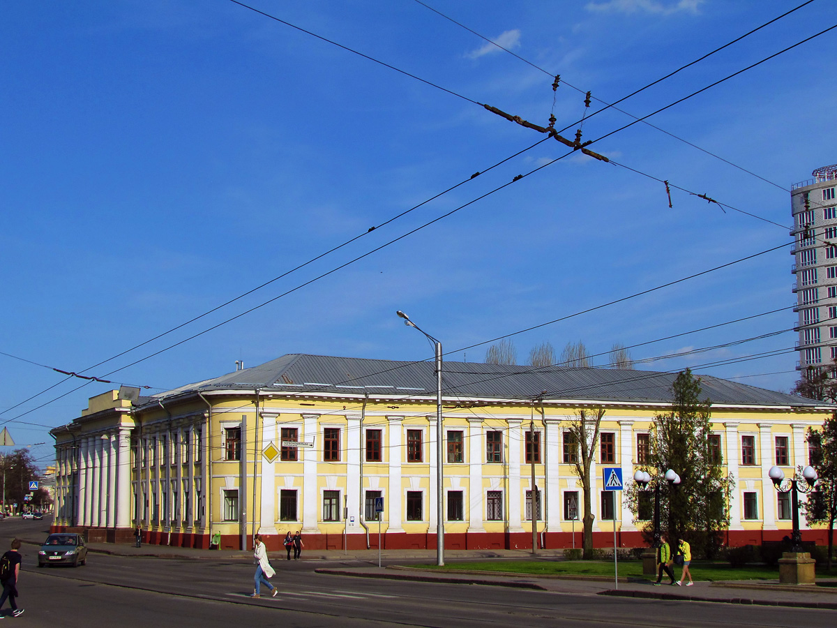 Харьков, Проспект Героев Харькова, 24