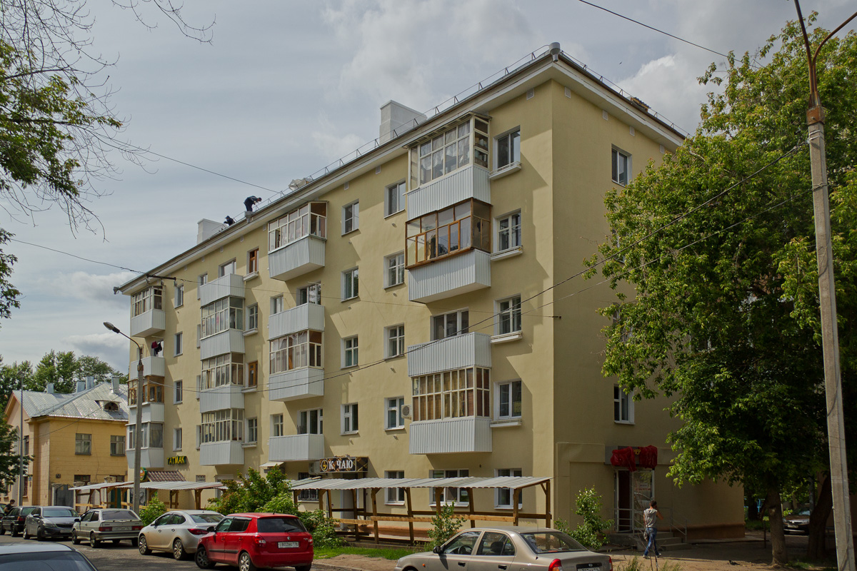 Казань, Улица Александра Попова, 7