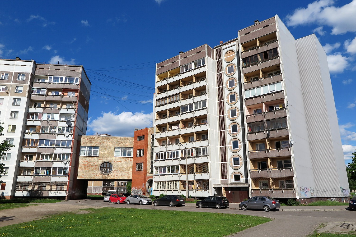 Рига, Salnas iela, 8; Salnas iela, 10