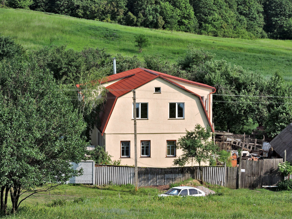 Харьковский район, прочие н.п., С. Байрак, Лесной переулок, 8
