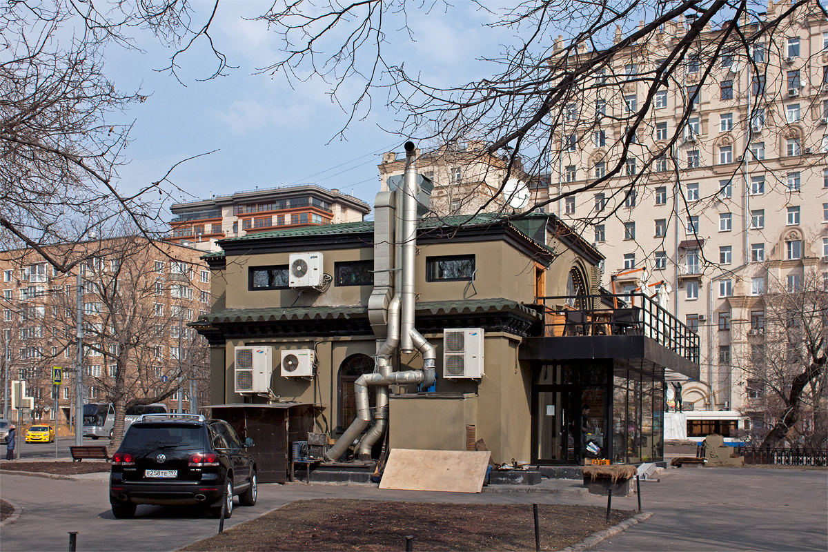 Москва, Лужнецкий проезд, 1А