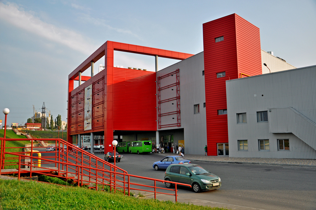 Харьков, Лозовеньковский проспект, 4А