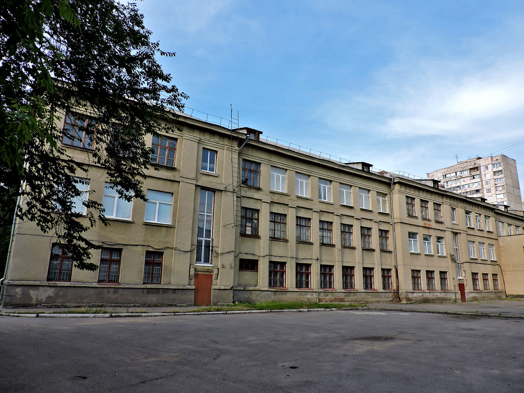 Харьков, Проспект Героев Харькова, 246