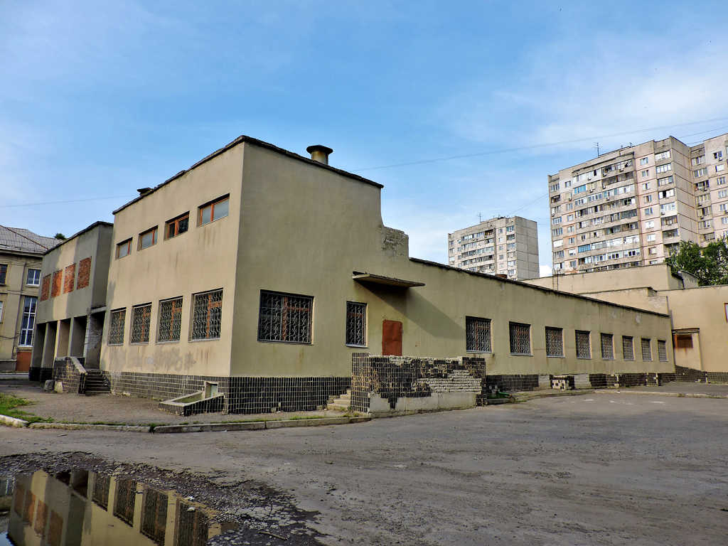 Харьков, Проспект Героев Харькова, 246