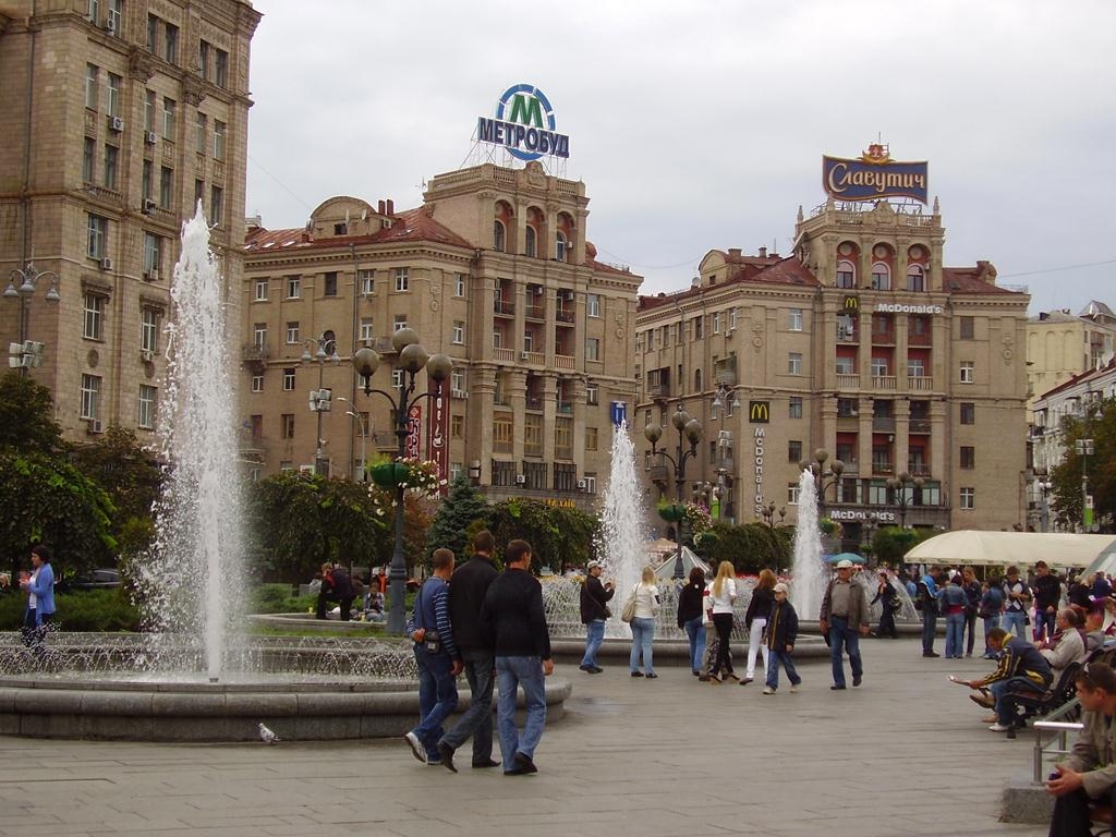 Kyiv, Улица Бориса Гринченко, 2 / Переулок Тараса Шевченко, 1; Софиевская улица, 1 / Переулок Тараса Шевченко, 2