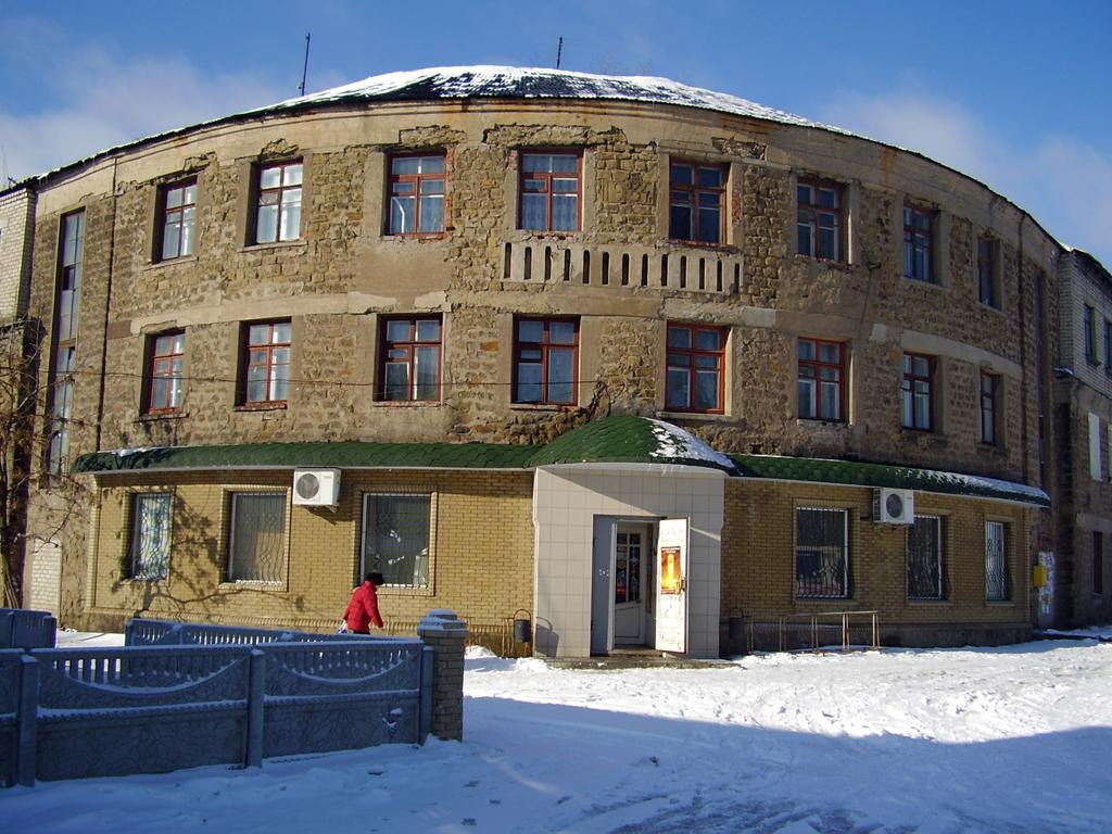 Попасная, Стандартный переулок, 4