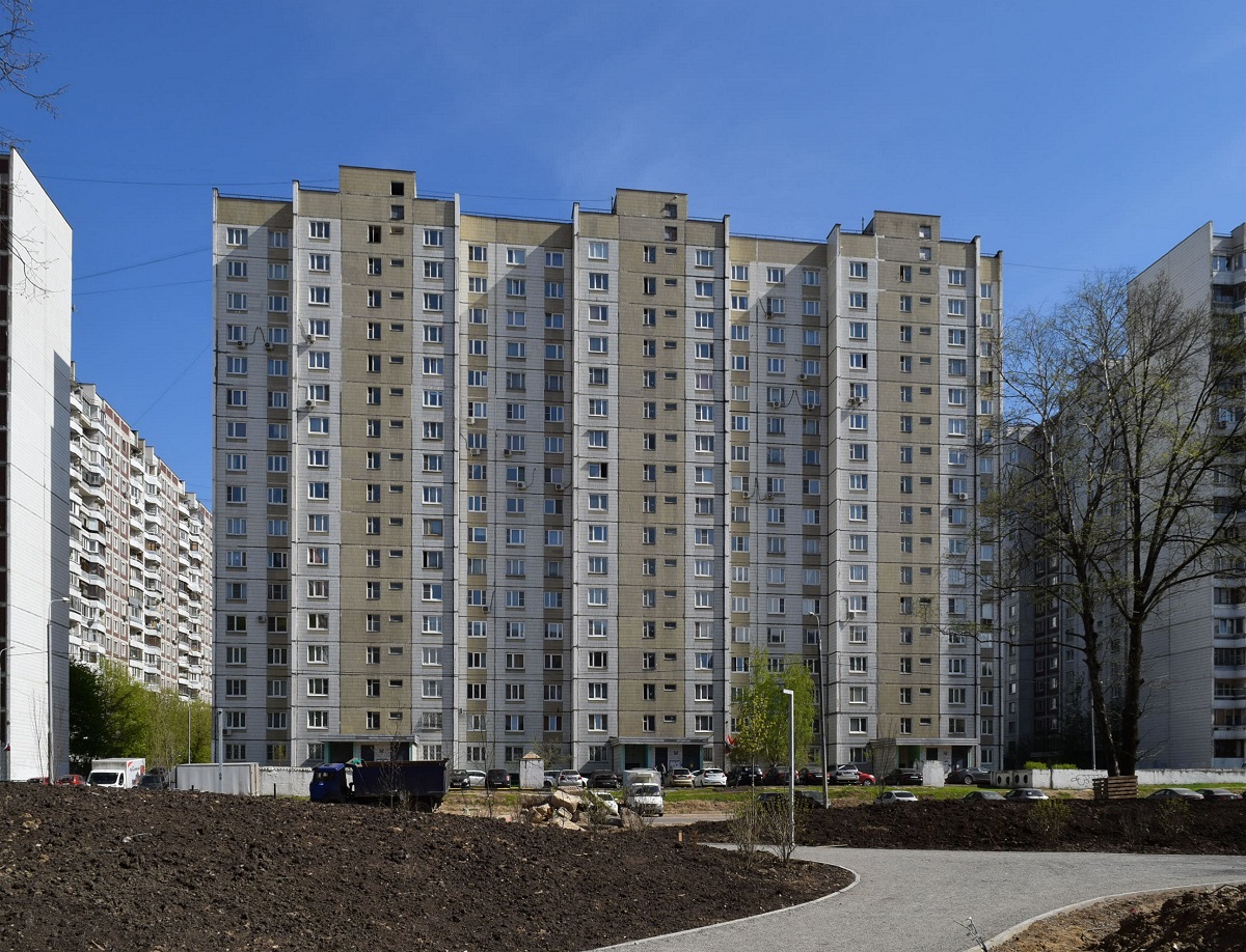 Москва, Базовская улица, 12