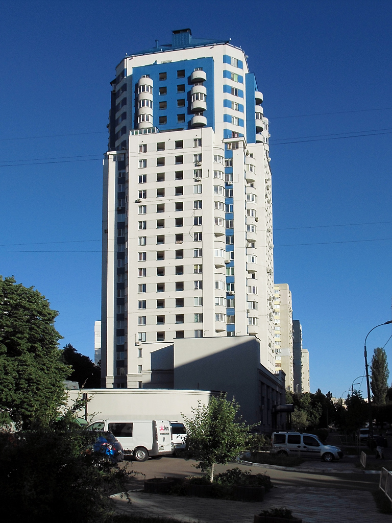 Kyiv, Улица Петра Чаадаева, 2