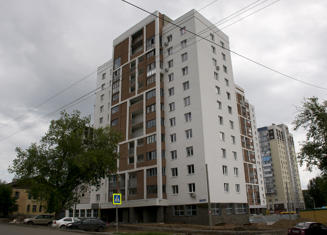 Ufa, Черниковская улица, 16; Первомайская улица, 71/1