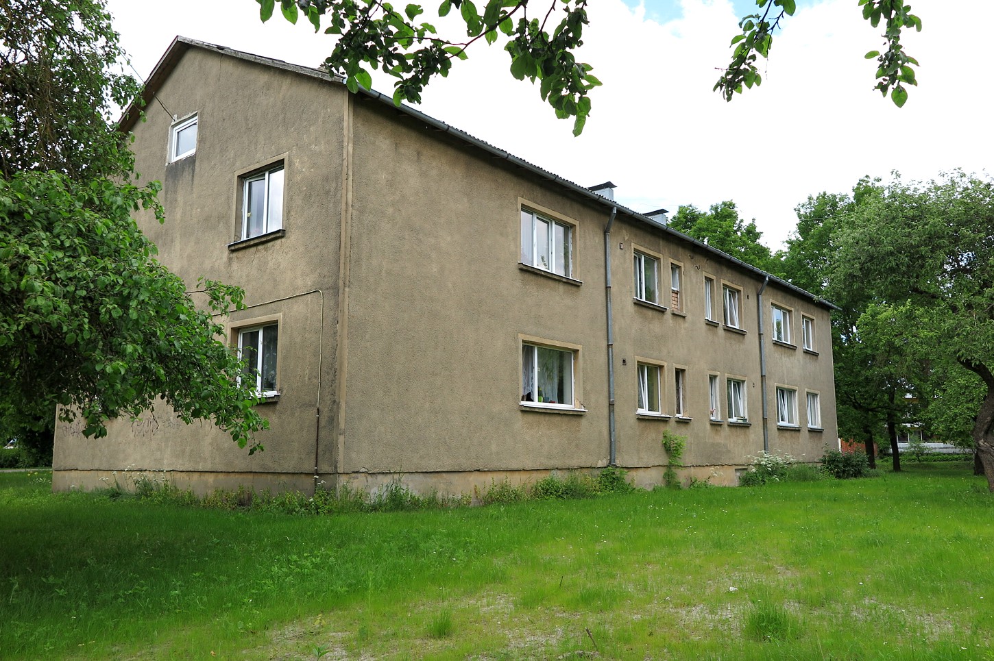 Саласпилс, Līvzemes iela, 19