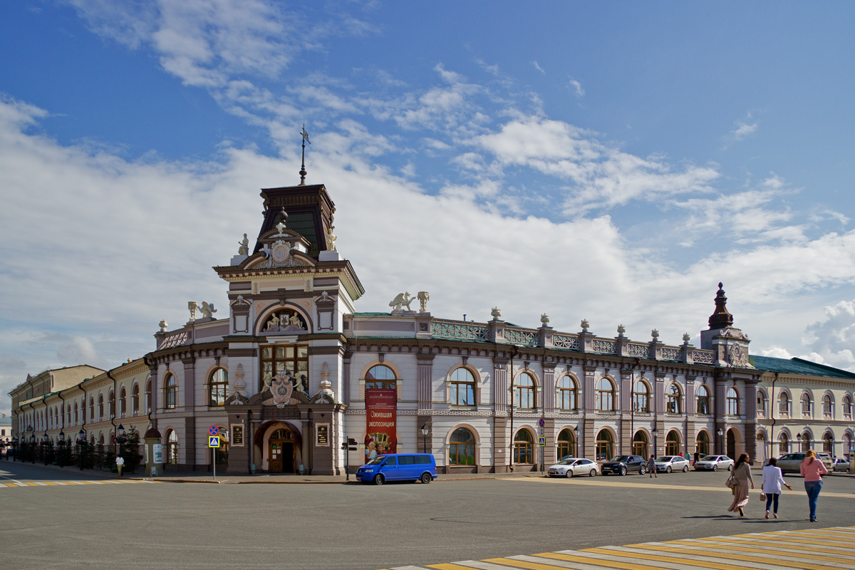 Casáin, Кремлёвская улица, 2 / Улица Чернышевского, 6