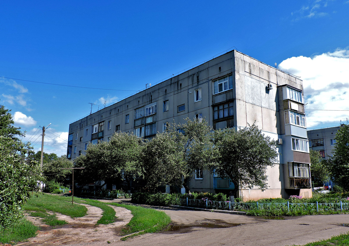 Харьковский район, прочие н.п., пос. Совхозное, Школьная улица, 25