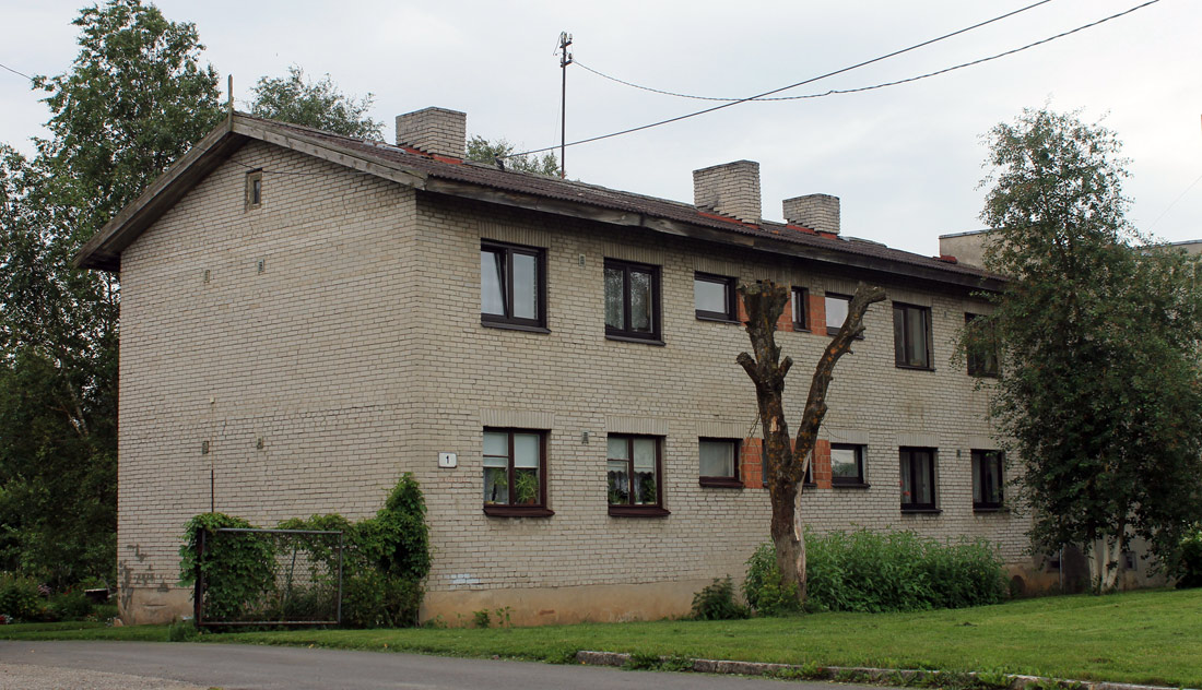 Лоо, Kaare tee, 1