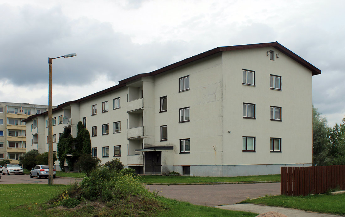 Лоо, Kuusiku tee, 1