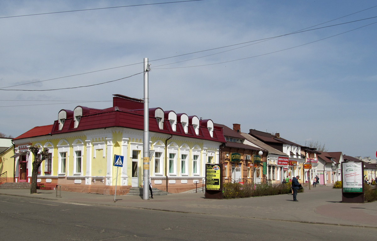 Бобруйск, Улица Дзержинского, 56 / Советская улица, 40