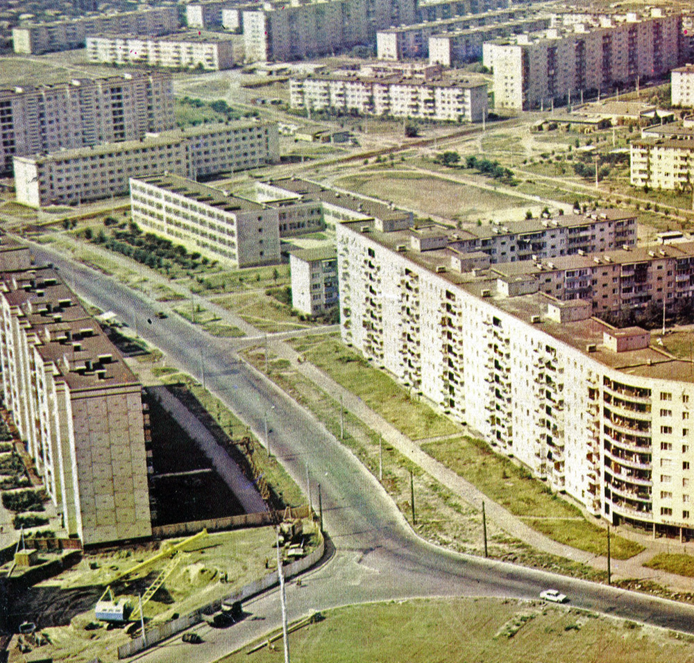 Одесса, Вулиця Академіка Корольова, 18; Вулиця Академіка Корольова, 16; Вулиця Академіка Корольова, 12; Вулиця Академіка Корольова, 10; Вулиця Академіка Корольова, 8; Вулиця Академіка Корольова, 2; Вулиця Академіка Корольова, 1