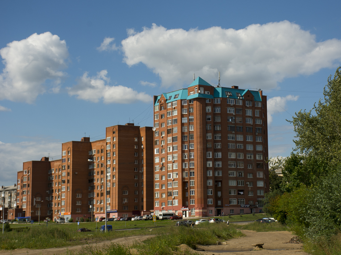 Уфа, Интернациональная улица, 131/1; Улица Машиностроителей, 7