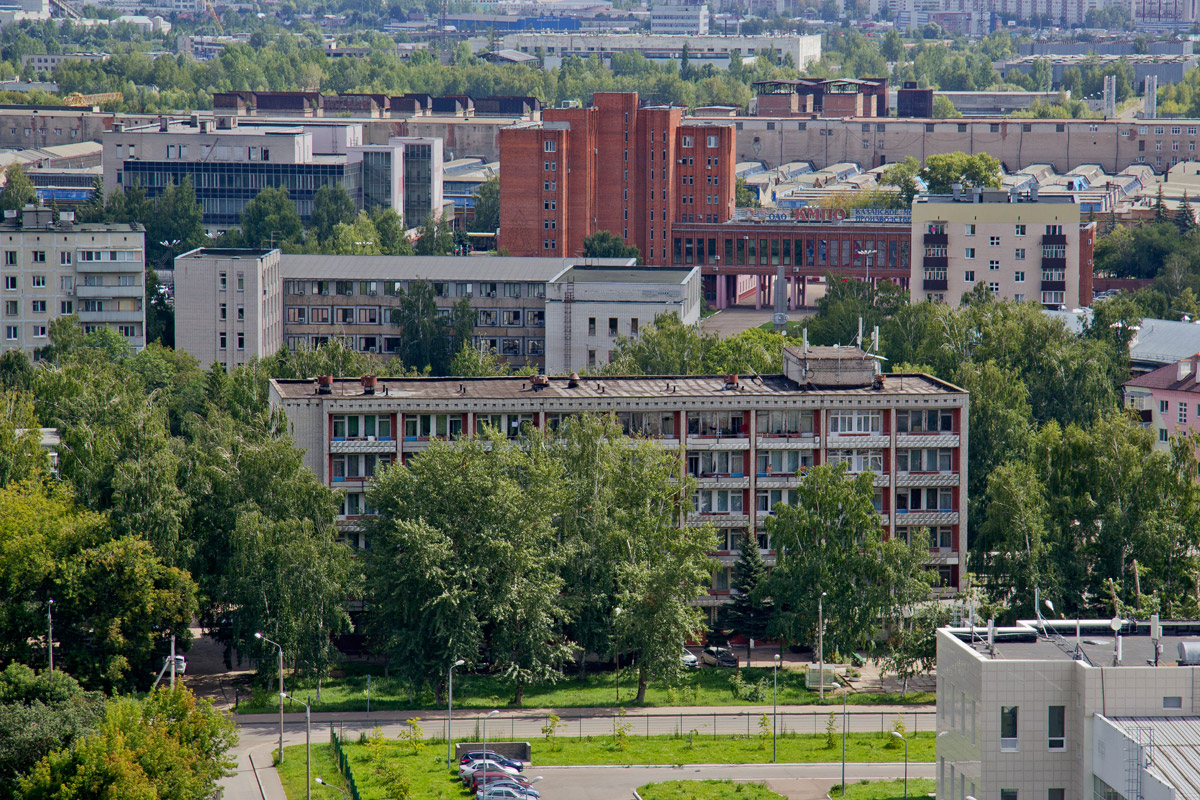 Казань, Улица Годовикова, 1А; Улица Дементьева, 1 корп. 1