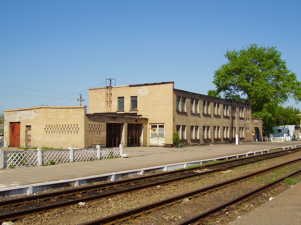 Рубежное, Набережная улица, 82