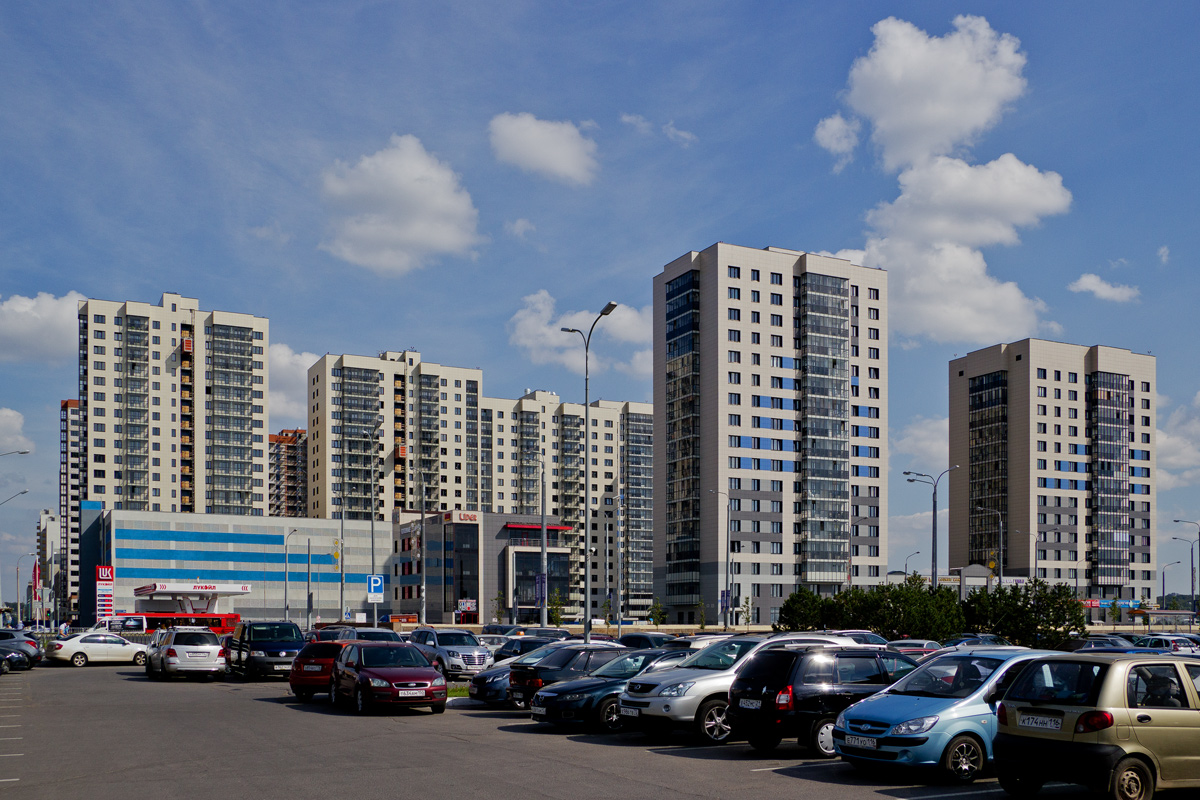 Казань, Улица Сибгата Хакима, 40; Улица Сибгата Хакима, 42; Улица Сибгата Хакима, 50А; Улица Алексея Козина, 3А-3Б; Улица Сибгата Хакима, 50; Улица Фатыха Амирхана, 1В