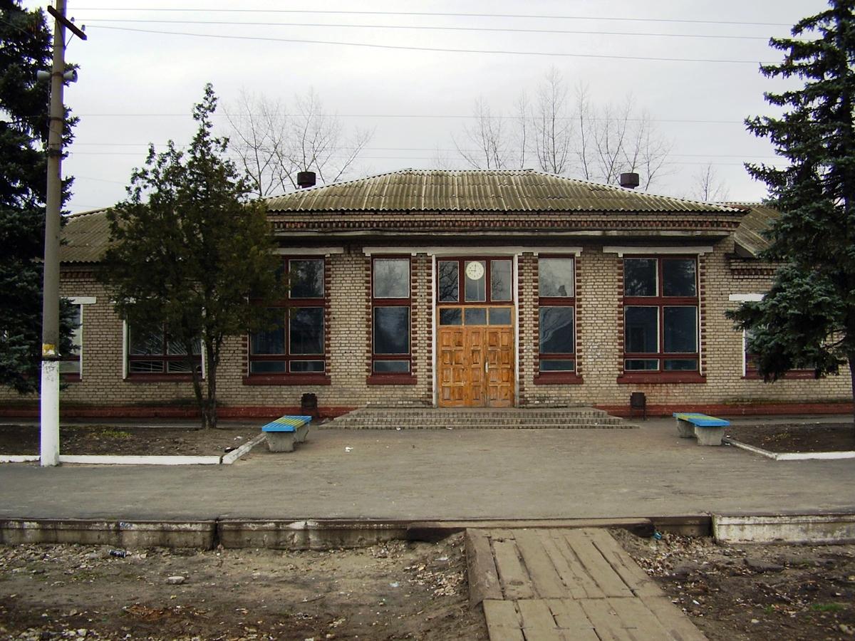 Станица Луганская, Квартал Молодёжный, 24