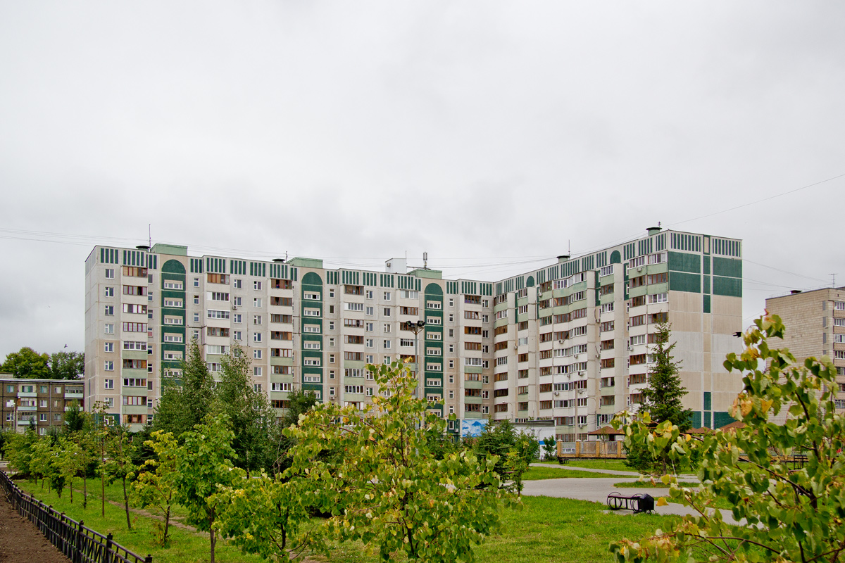 Казань, Улица Бондаренко, 6А; Улица Бондаренко, 8