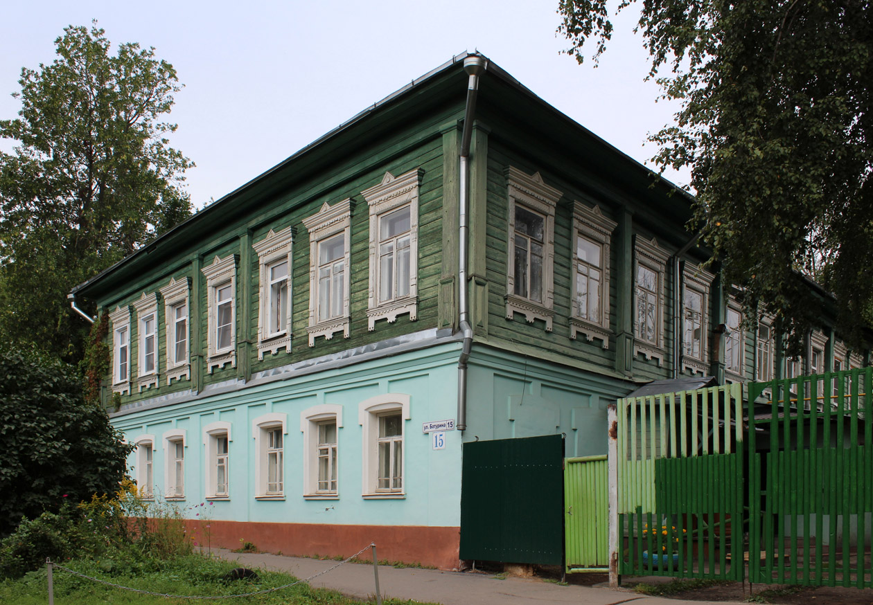 Иваново, Улица Батурина, 15