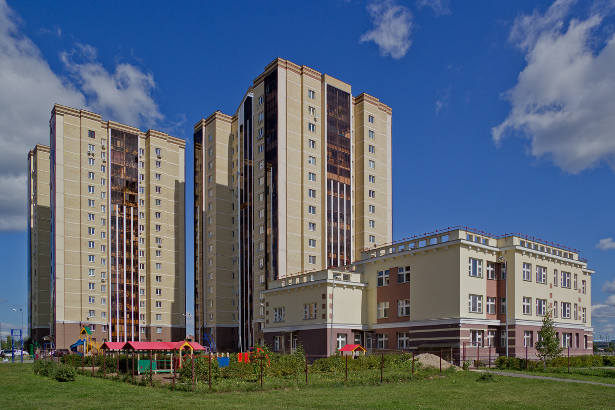 Казань, Проспект Альберта Камалеева, 14; Проспект Альберта Камалеева, 16; Проспект Альберта Камалеева, 18