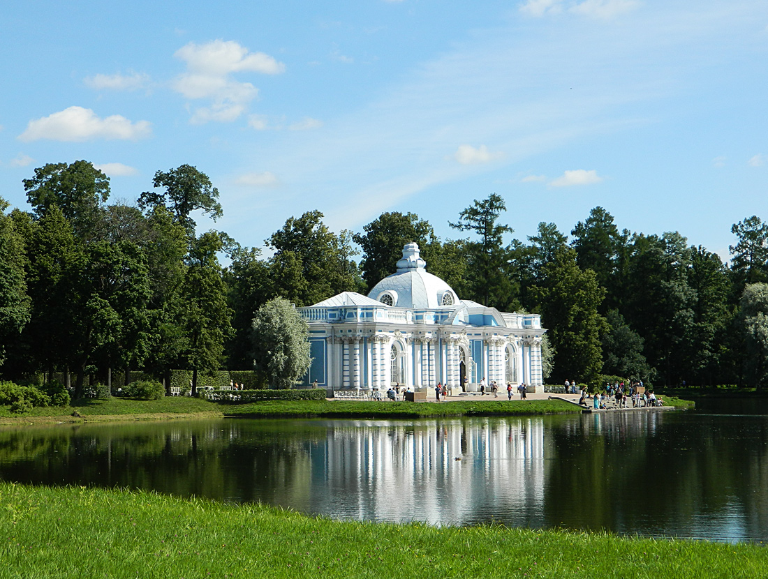 Пушкин, Садовая улица, 7*