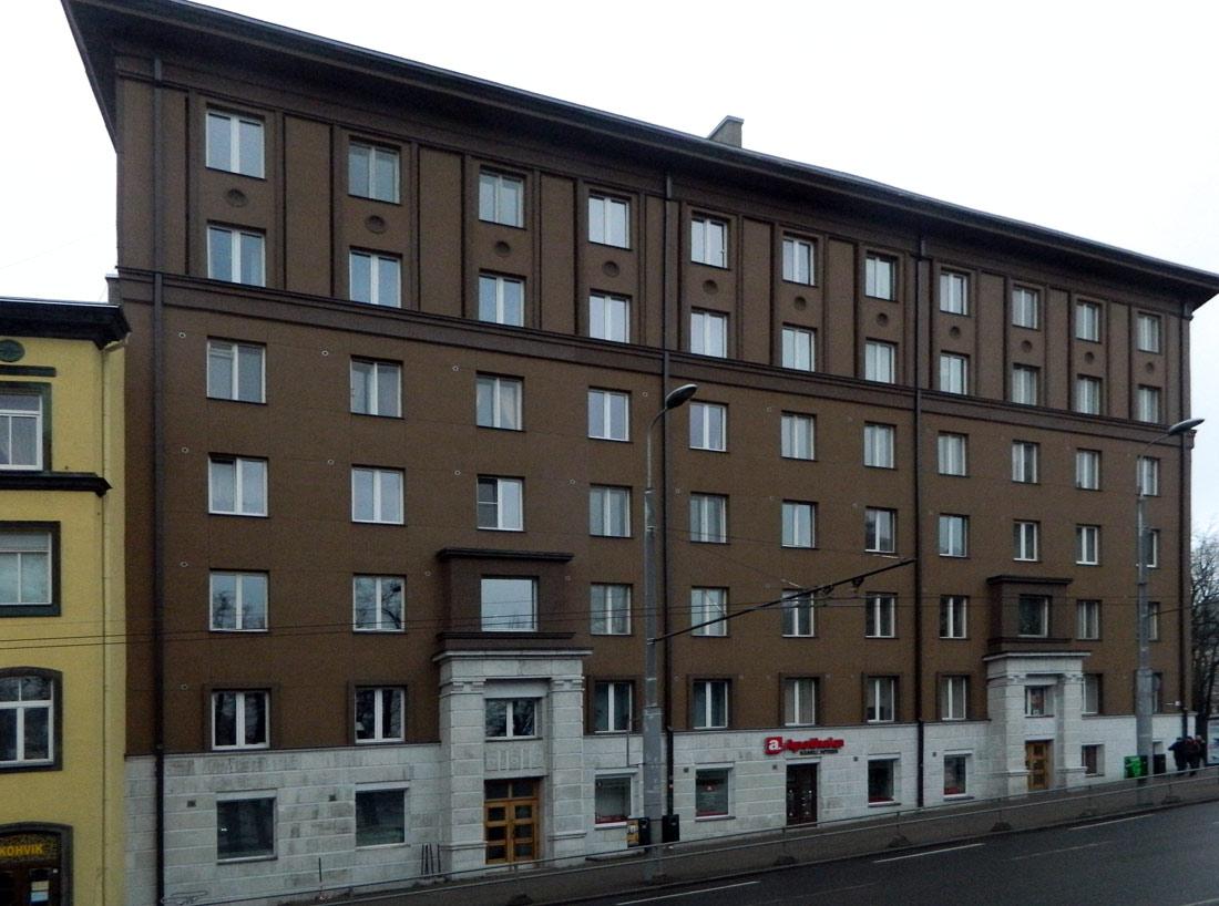 Tallinn, Kaarli puiestee, 11