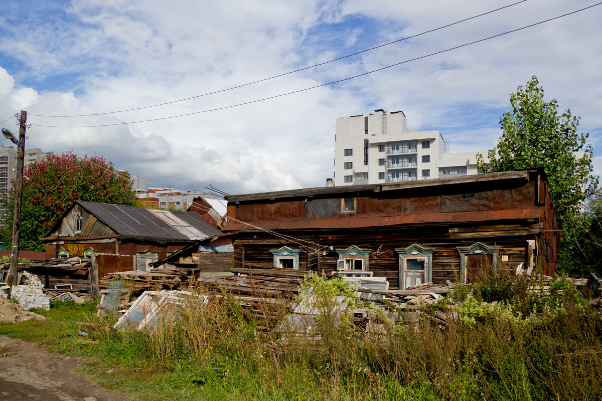Казань, Кемеровская улица, 6; Кемеровская улица, 4