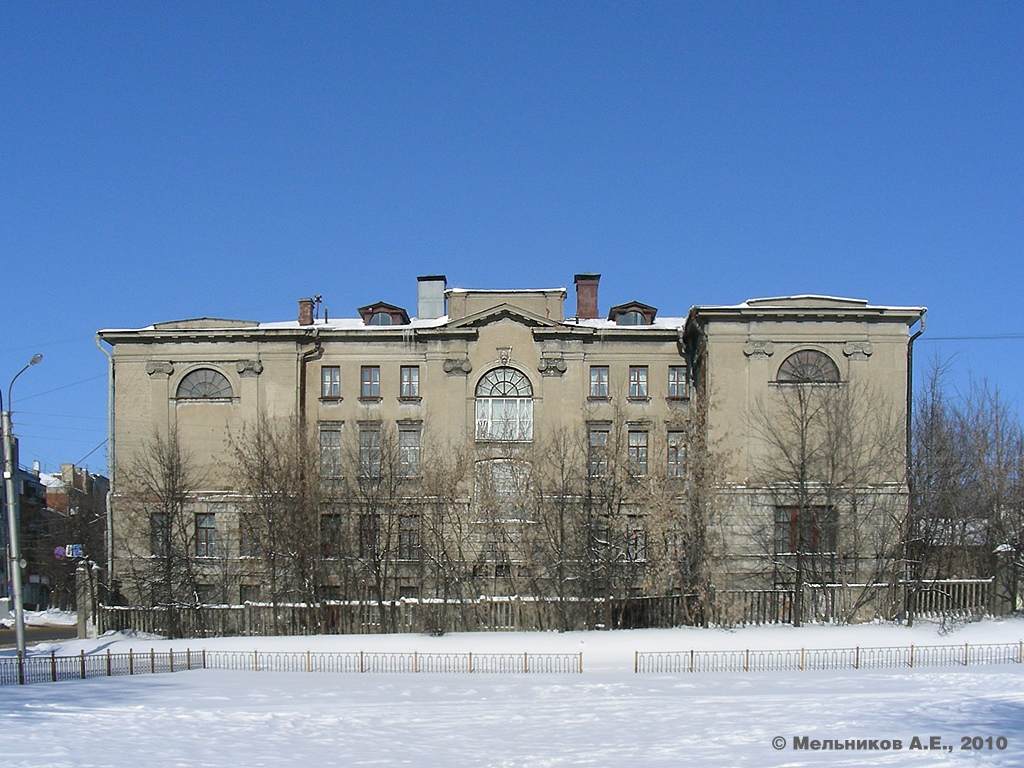 Ivanovo, Улица Батурина, 6 / Проспект Ленина, 40