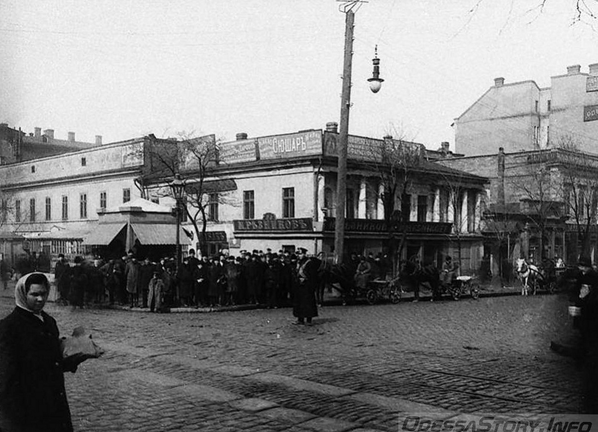 Одесса, Ланжеронівська вулиця, 24; ланжеронівська вулиця, 24 / Катерининська вулиця, 12; Катерининська вулиця, 10