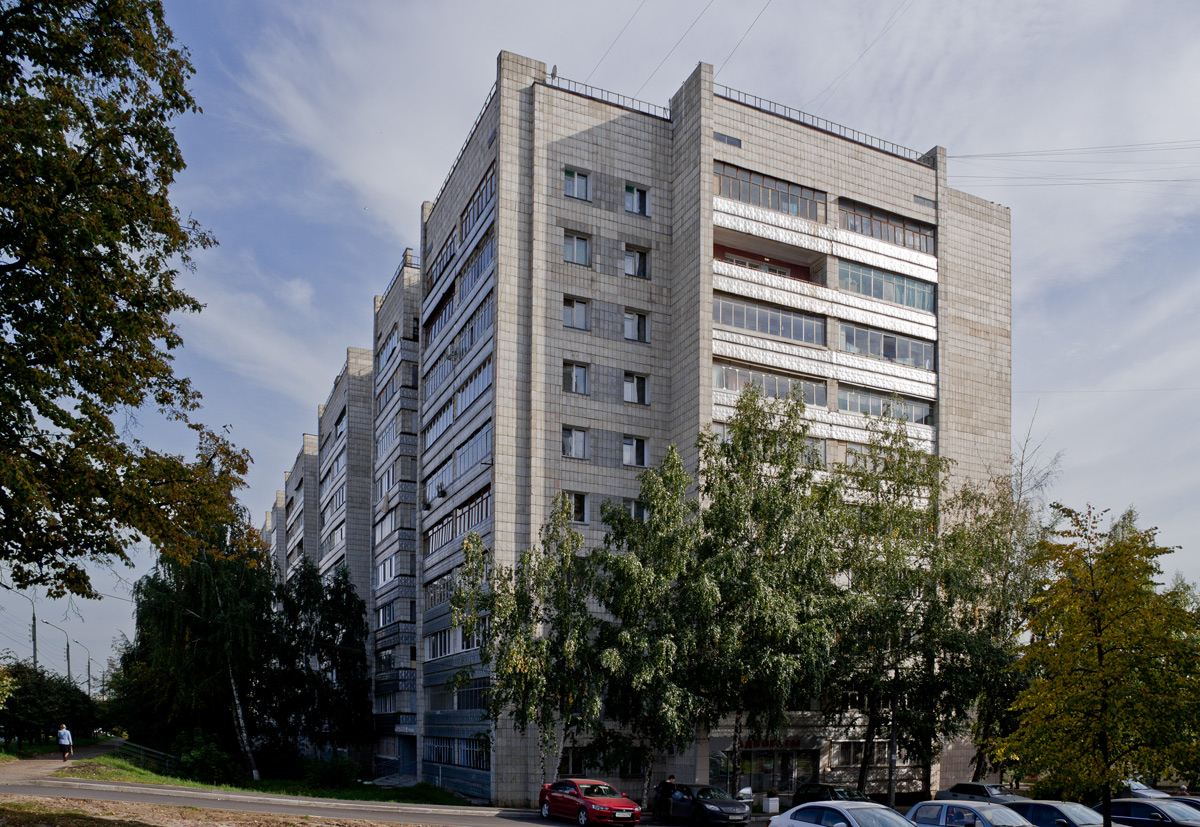 Казань, Улица Максимова, 5