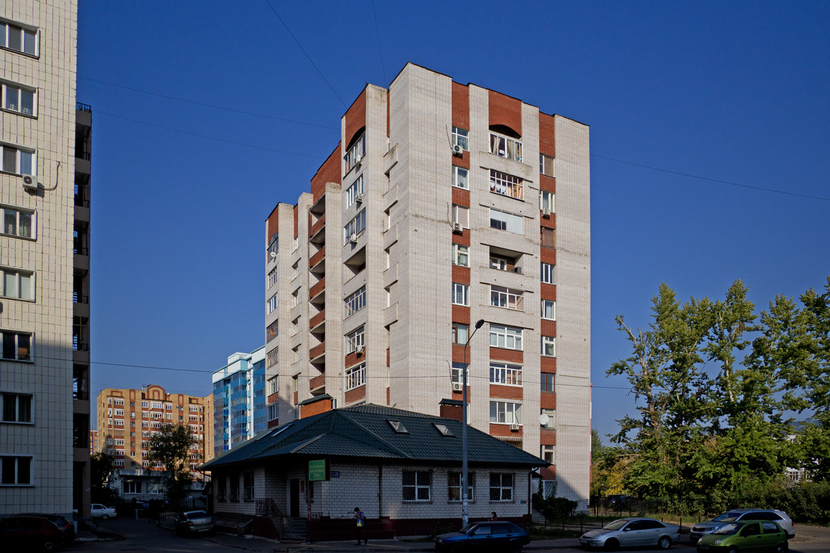 Kaasan, Улица Амирхана Еники, 5
