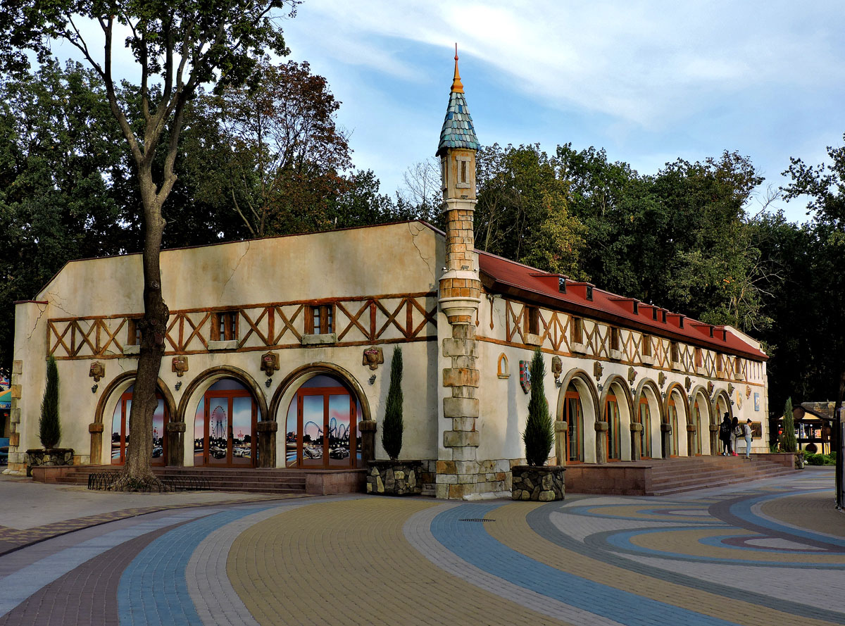 Charków, Сумская улица, 81