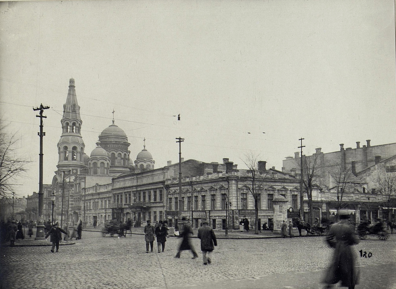 Odesa, Пушкінська вулиця, 79; Пантелеймонівська вулиця, 62 / пушкінська вулиця, 85; Пушкінська вулиця, 81; Пушкінська вулиця, 83; вулиця лейтенанта шмідта, 24 / Пантелеймонівська вулиця, 58; Пантелеймонівська вулиця, 62 / пушкінська вулиця, 85; Пушкінська вулиця, 79