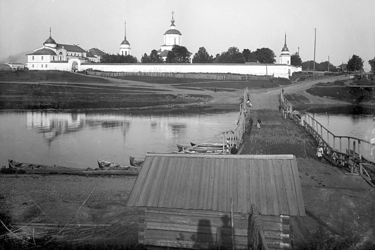 Тверь, Набережная Афанасия Никитина, 1*; Набережная Афанасия Никитина, 1