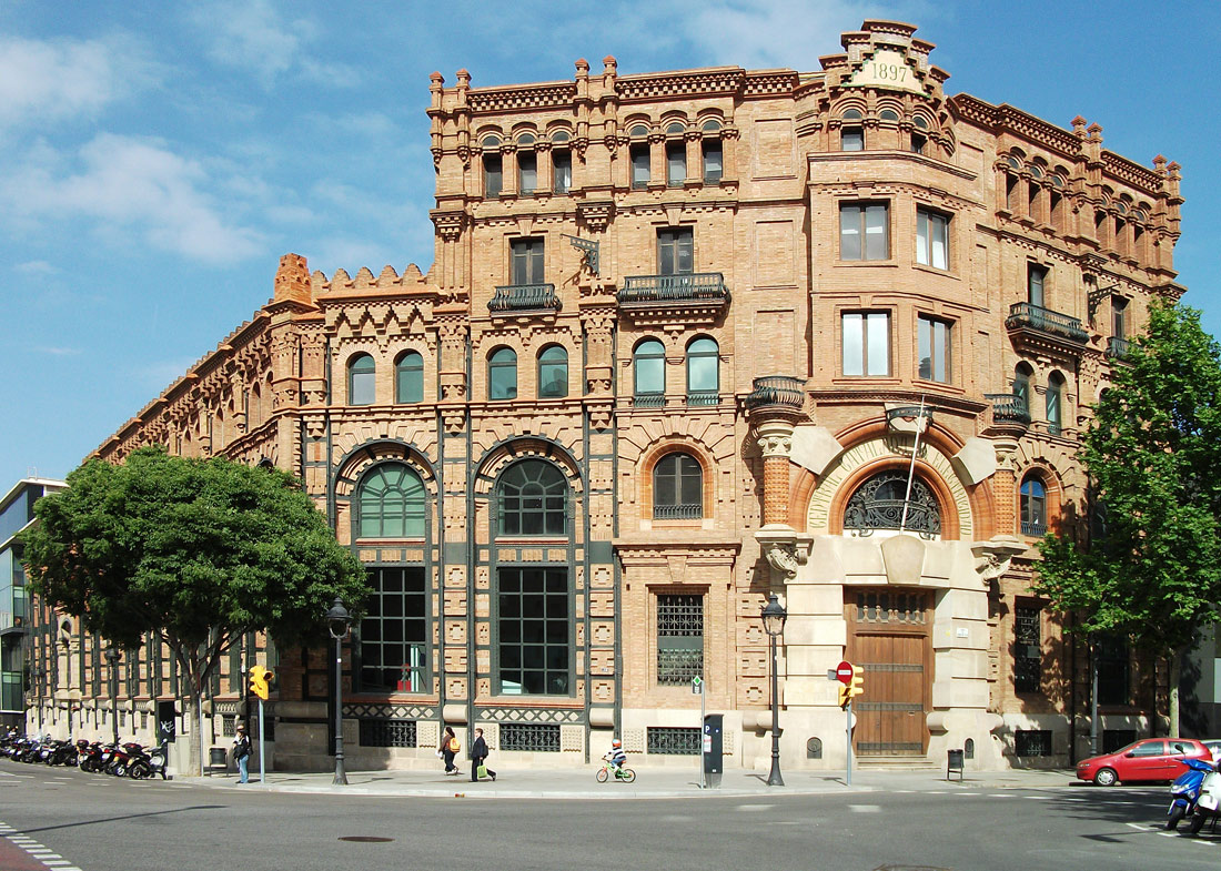 Барселона, Avinguda de Vilanova, 14