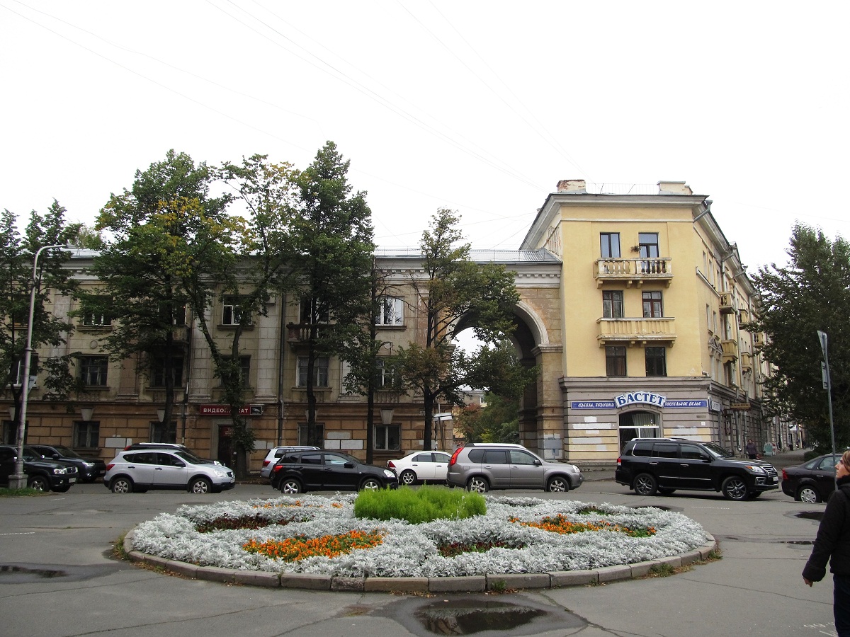 Петрозаводск, Проспект Карла Маркса, 20; Улица Дзержинского, 4