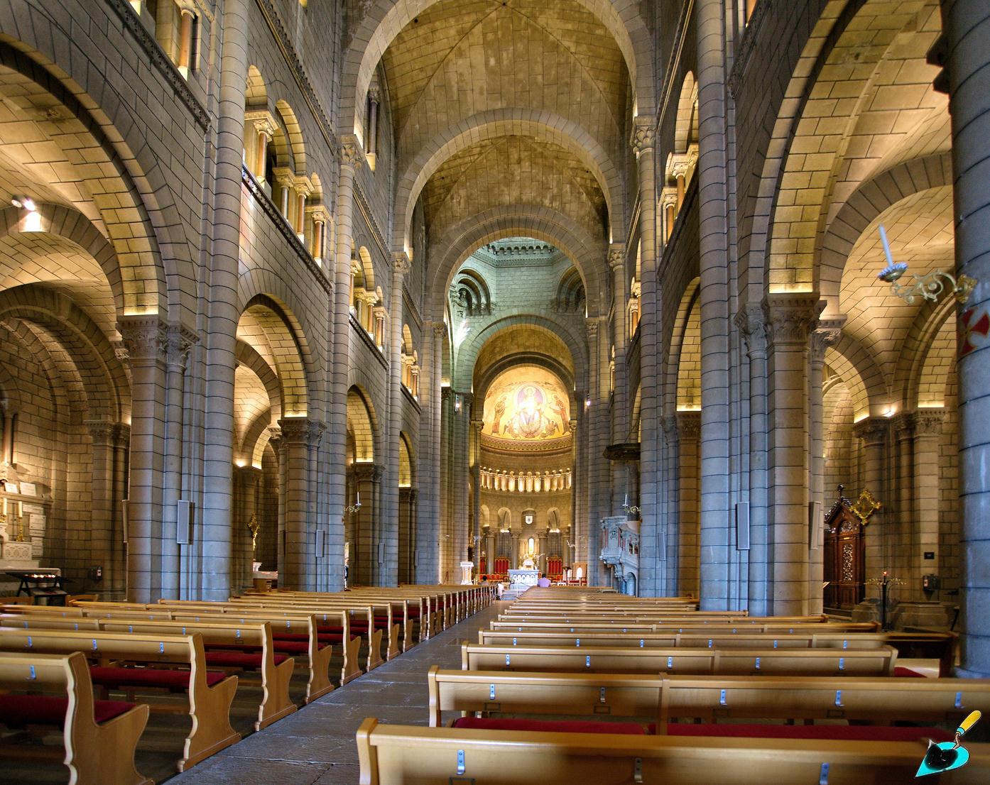 Монако, Rue Colonel Bellando de Castro, 4