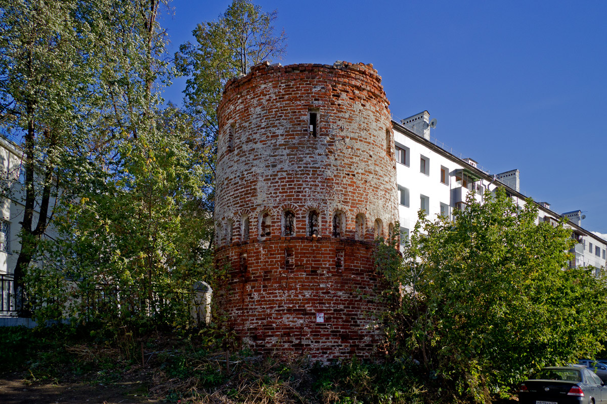 Казань, Нагорная улица, вблизи улица Большая Красная дом 1Б Казань, Нагорная улица, вблизи улица Большая Красная дом 1Б