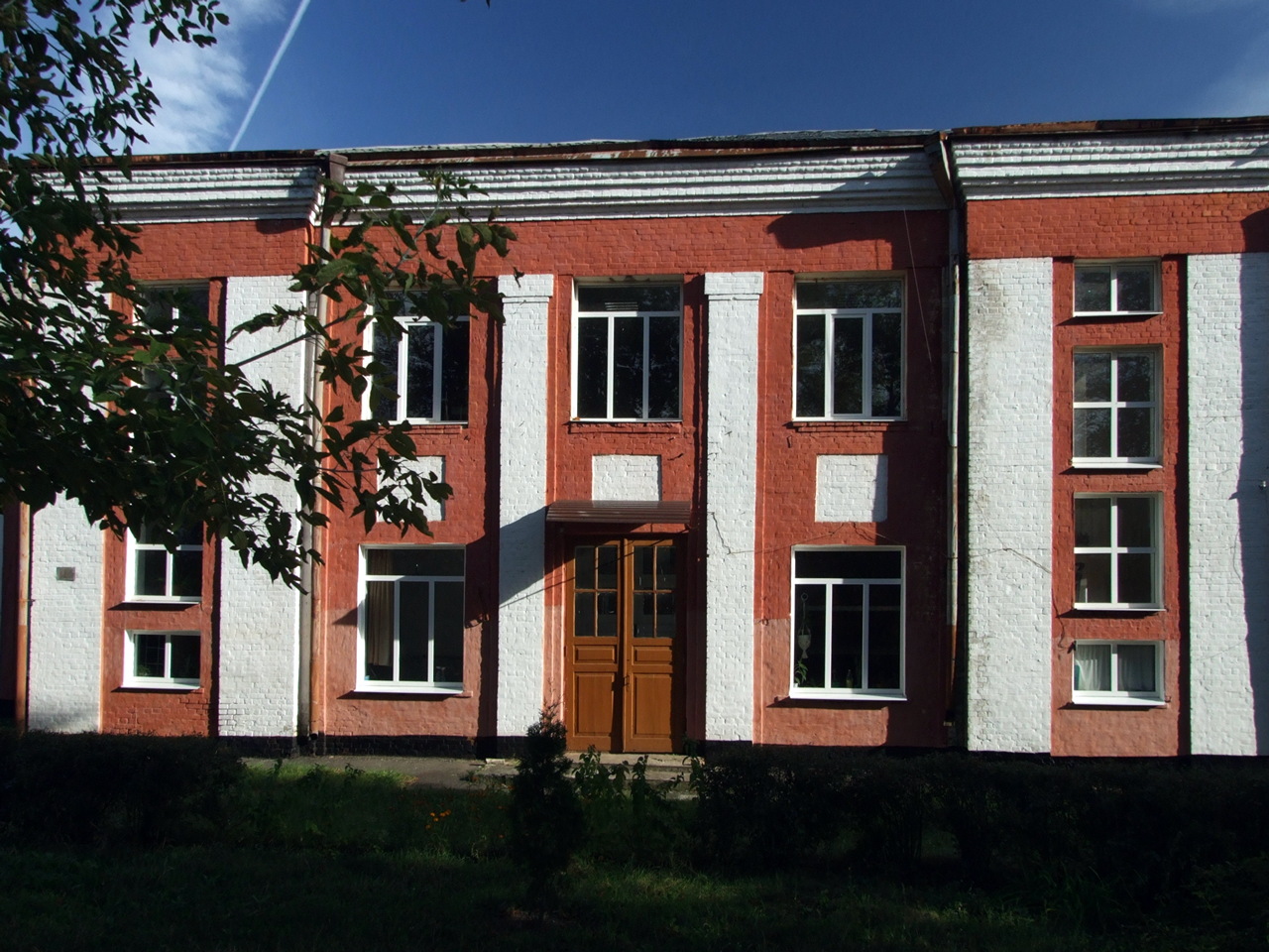 Умань, Садова вулиця, 24