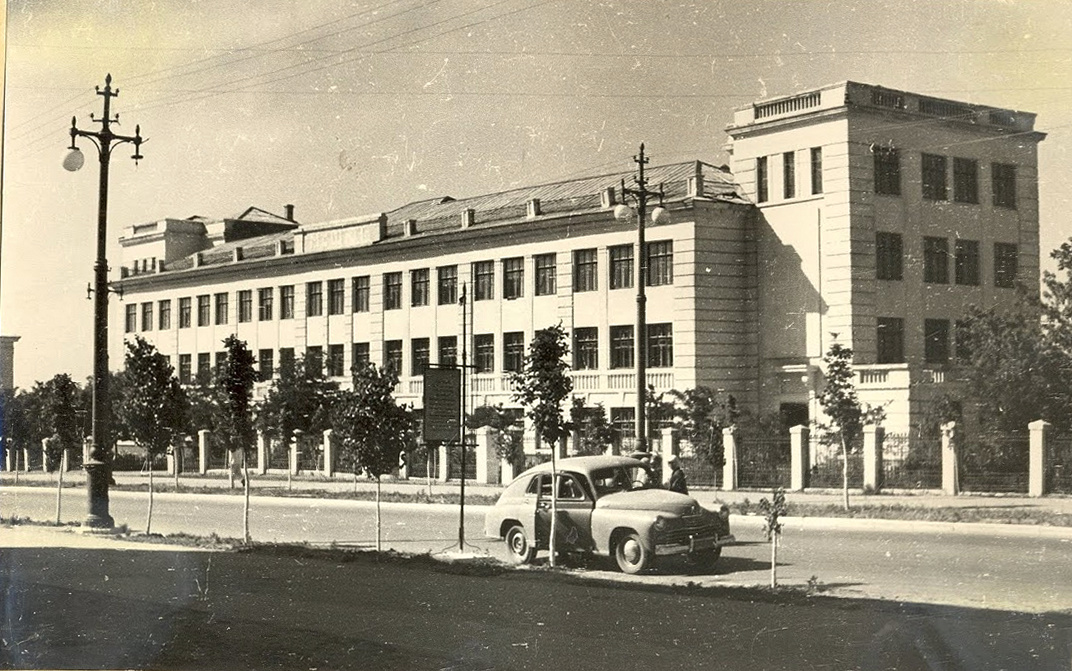 Горловка, Проспект Победы, 3