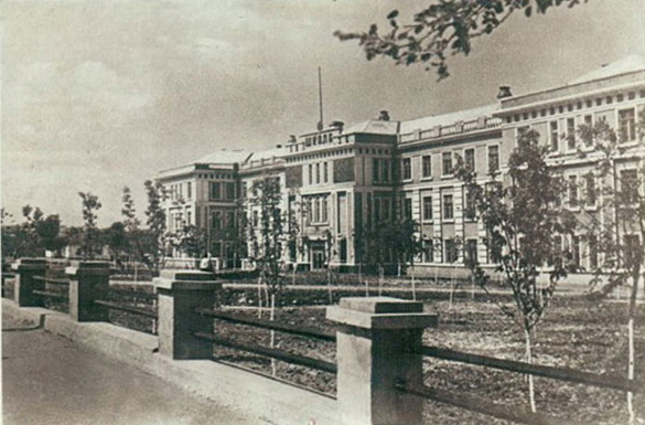 Мариуполь, Улица Куинджи, 140