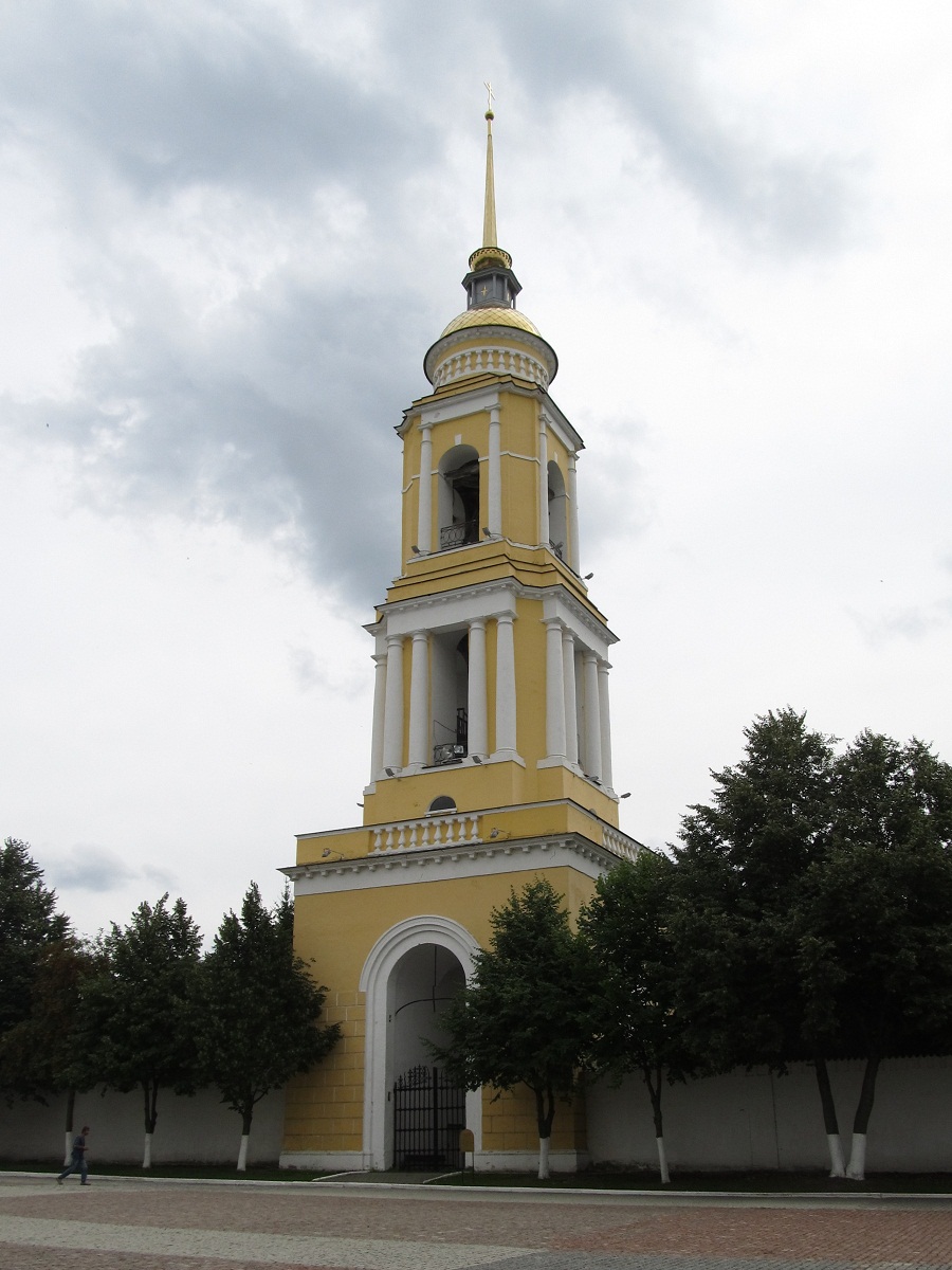 Коломна, Улица Лазарева, 9-11А