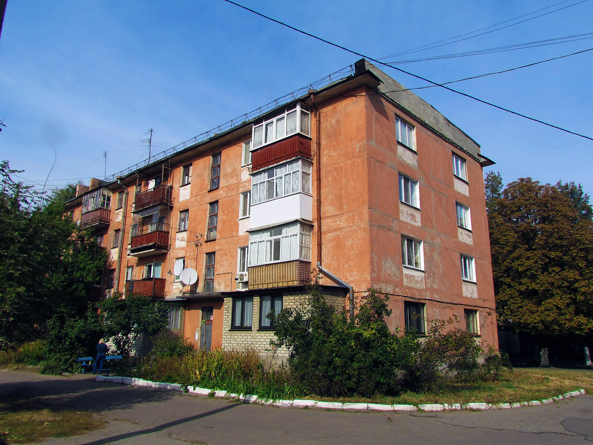 Зміївський район, смт Слобожанське, Улица Сергея Закоры, 23